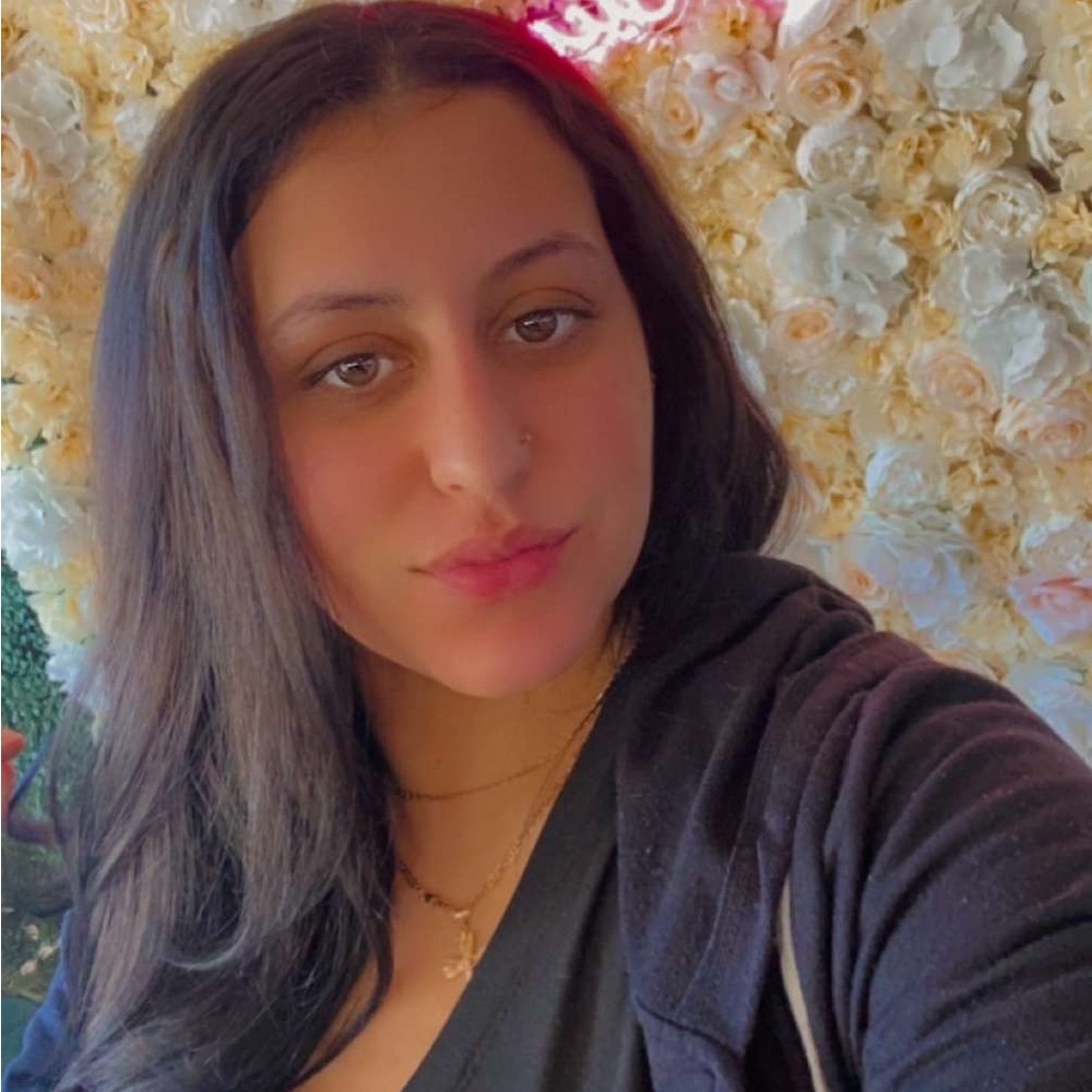 Meet your Posher, Kendra